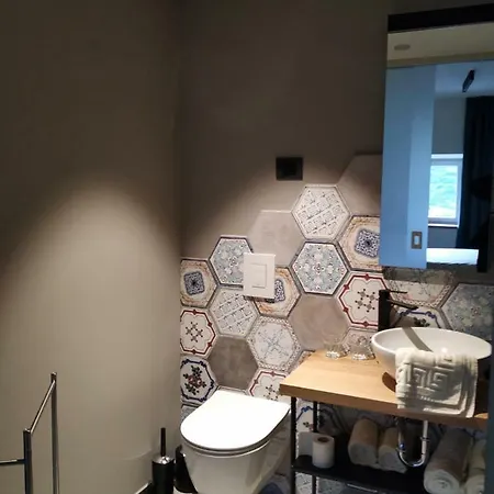 B & W Kriz לינה וארוחת בוקר Ajdovščina