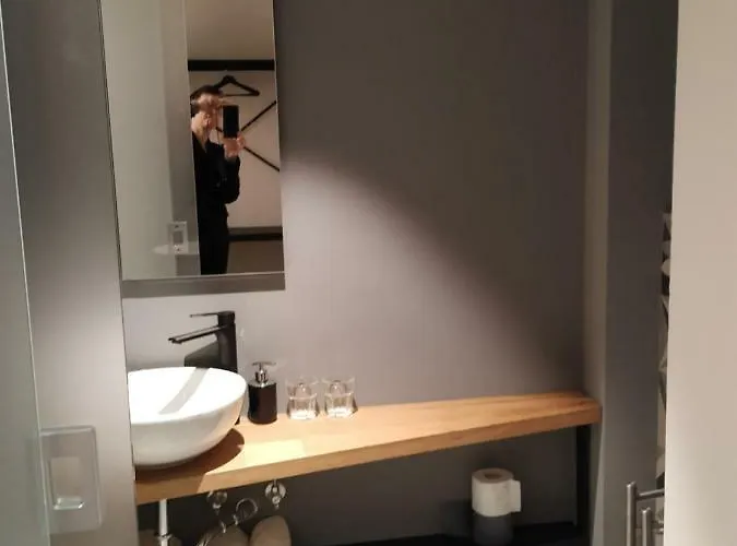 B & W Kriz Couette-café 3*