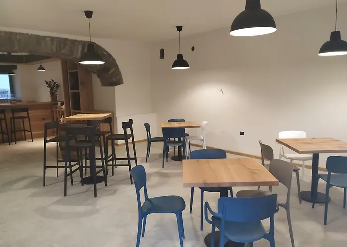 B & W Kriz Couette-café Ajdovščina