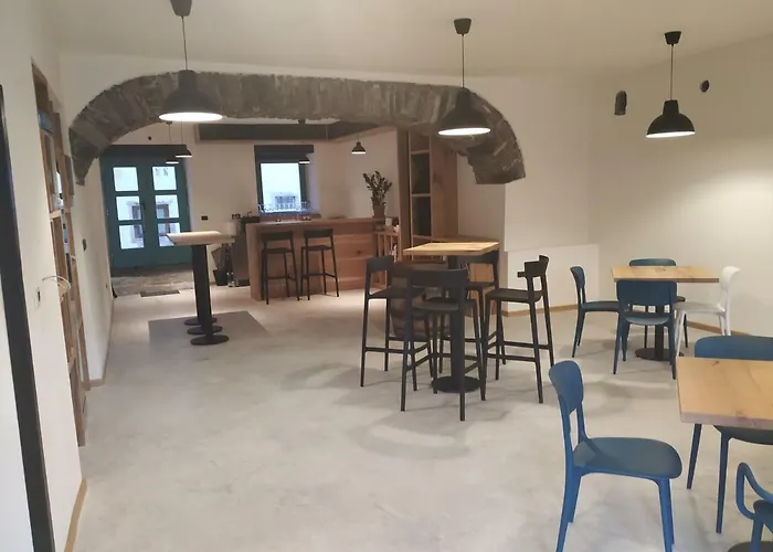 B & W Kriz Couette-café 3*