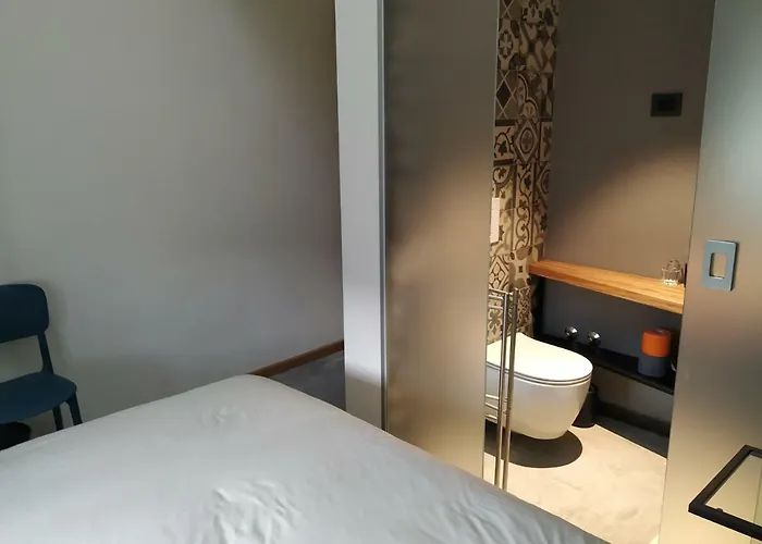 B & W Kriz Ajdovščina